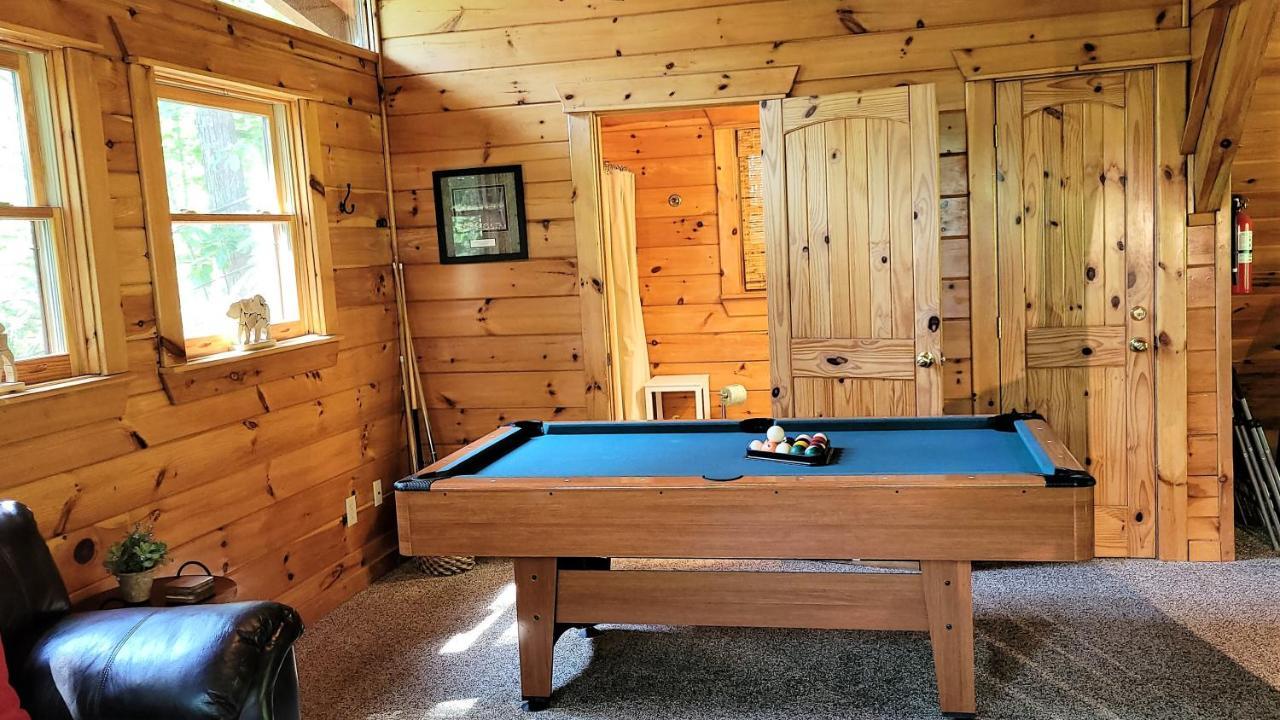 Mountain Joy -Private Treehouse Style Cabin That Sleeps 4-Free Tickets Gatlinburg Eksteriør billede