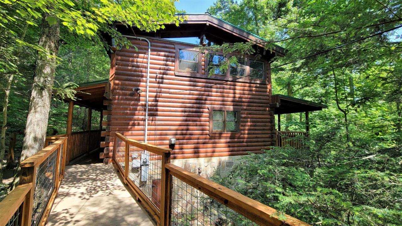Mountain Joy -Private Treehouse Style Cabin That Sleeps 4-Free Tickets Gatlinburg Eksteriør billede